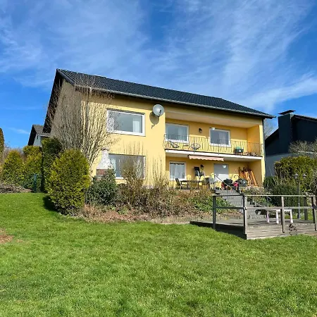 Wohnung Mit Panoramablick Gerolstein Exterior photo