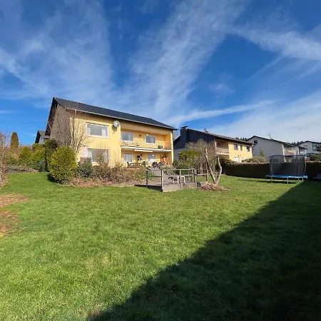 Wohnung Mit Panoramablick Gerolstein Exterior photo